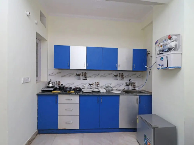 OYO Home 14130 Comfy 2BHK