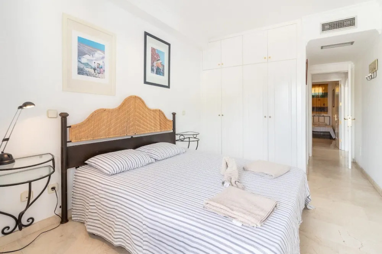 35138c01 - Paseo de los Pescadores 32 Pta 8