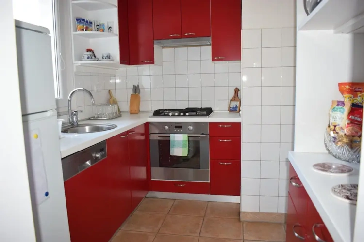 2 Bedrooms Family Apartment with garden view