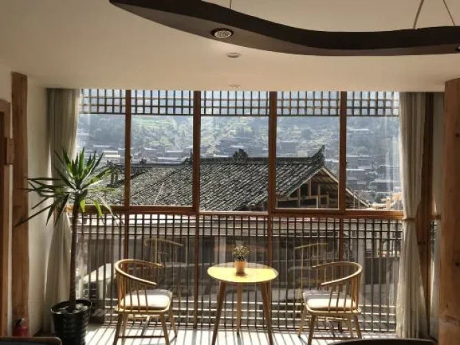 Jiuqi Xijiang Qijian Hostel