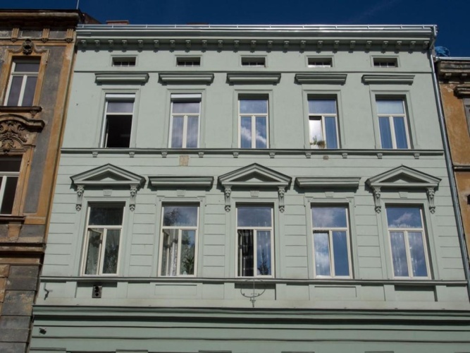 Apartment with view