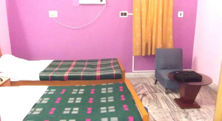 Springwood Guest House CL-266