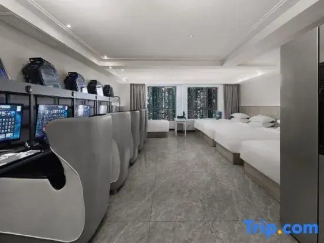 Standard Quintuple room