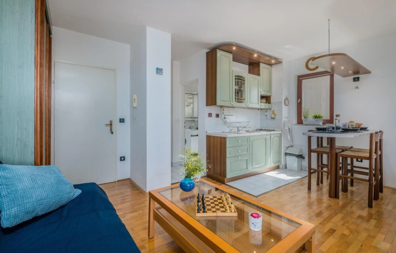 Nice Apartment in Krk With Wifi