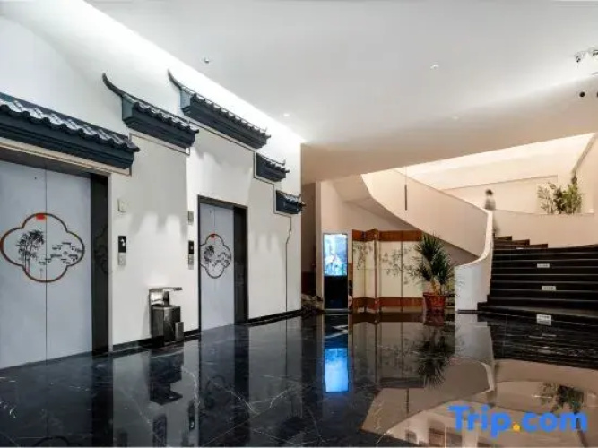 Yulin Dream Garden Courtyard Hotel