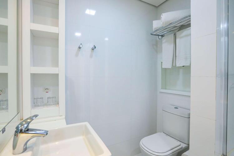 Best Western Plus Richmond Hill InnOver view