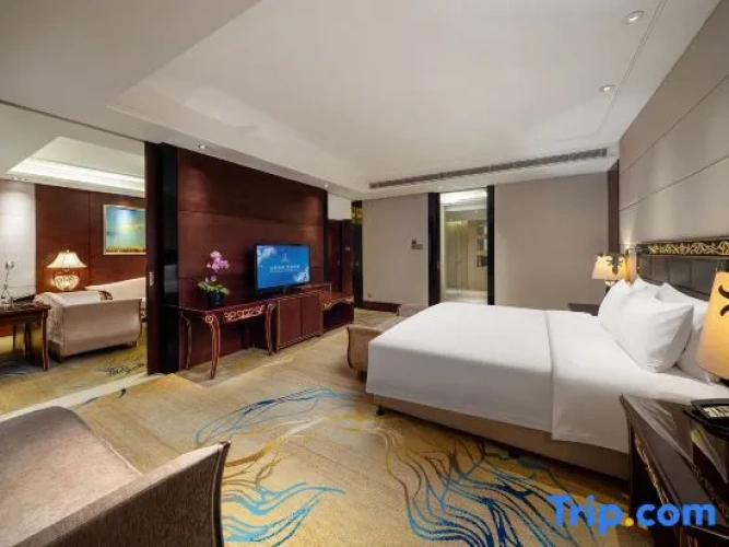 Deluxe Double Suite