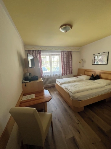 Classic Double room with mountain view