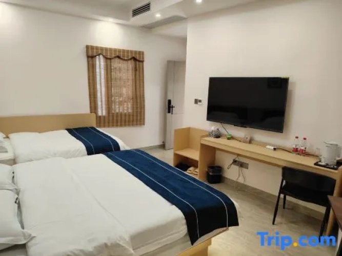 Standard Twin Family room