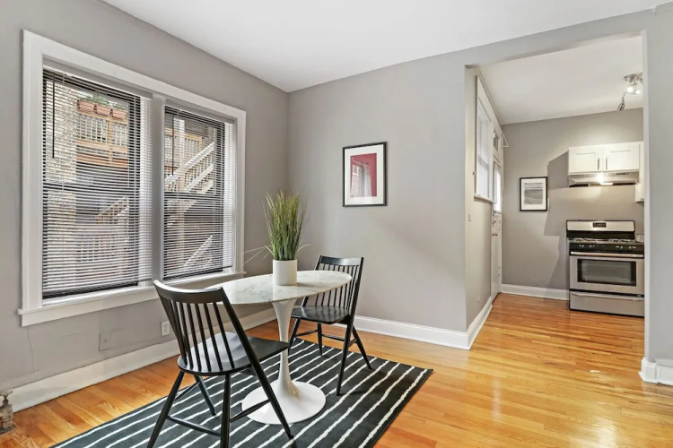 1BR Apt with Modern Elegance in Boystown