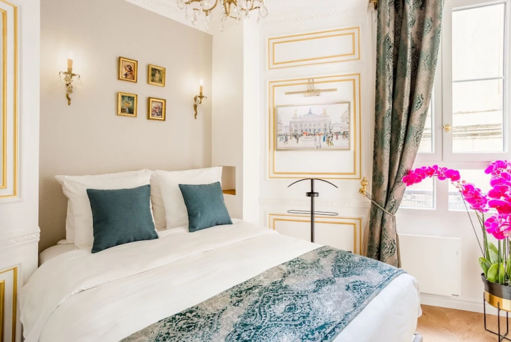 Luxury 2 Bedroom Apartment Eiffel Tower