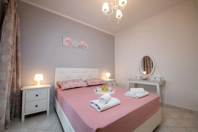 3 Bedrooms Villa