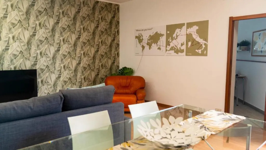 Pollicino House