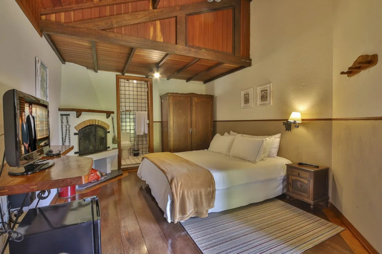 Esquilo Hotel