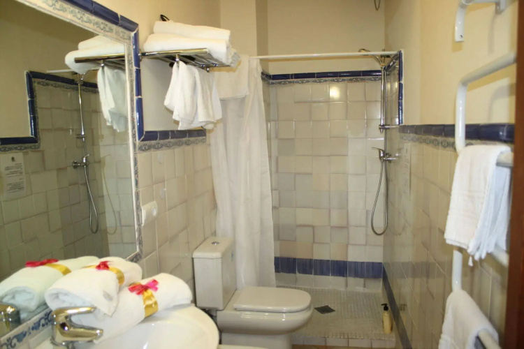 Abadia Hotel