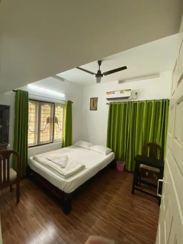2 Bedrooms Villa