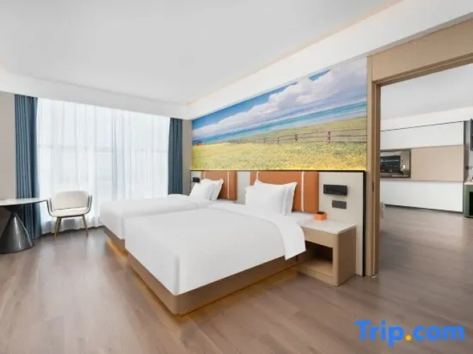Family Suite with mountain view