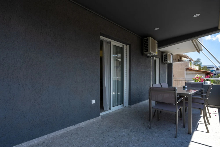Trojan Affair Residence