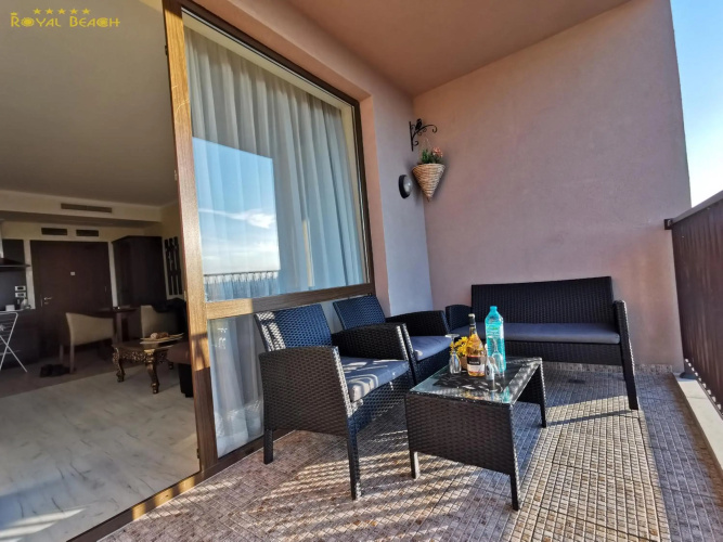 Apartment Royal Beach