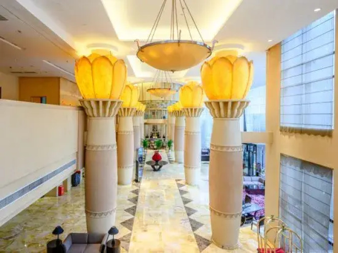 Rose Plaza Hotel