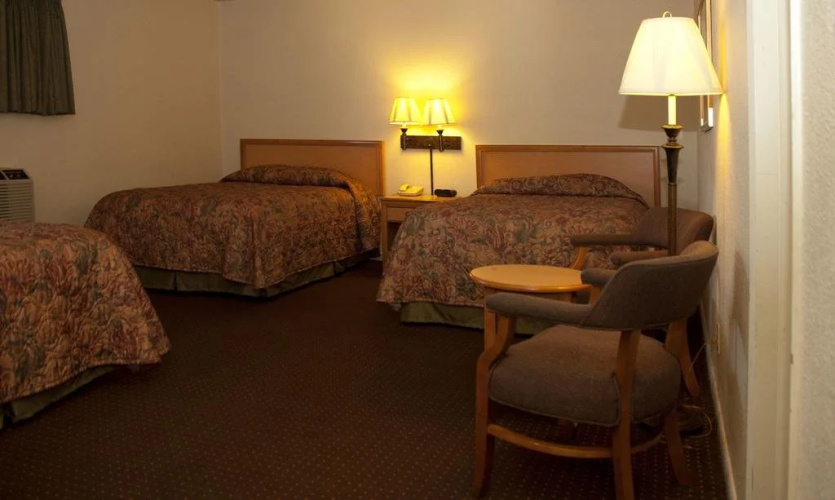 Traveler's Budget Inn
