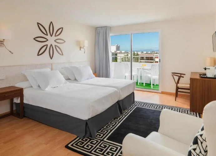 Superior Twin room
