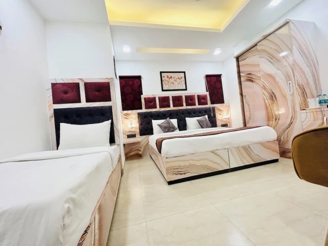 Superior Triple room