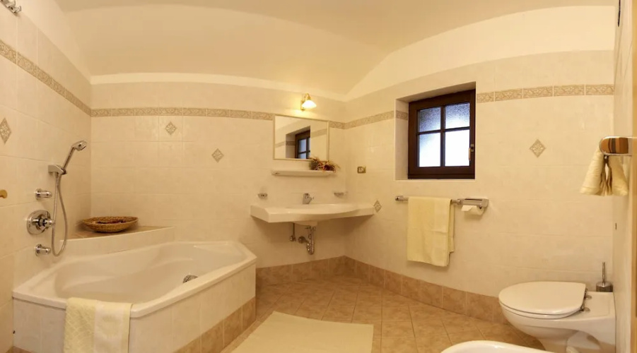 Apartment 4 Holiday - Agriturismo Tuene
