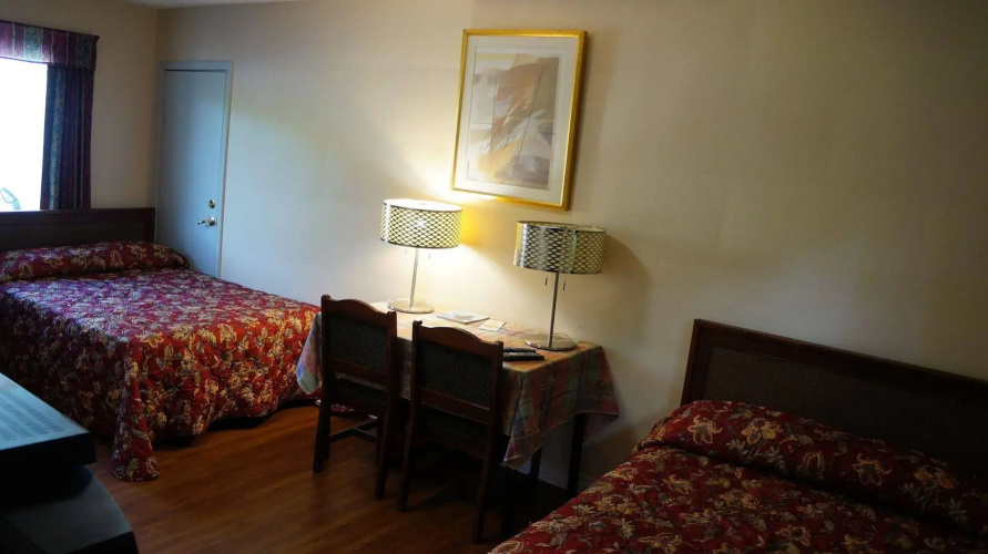Moira Lake Motel