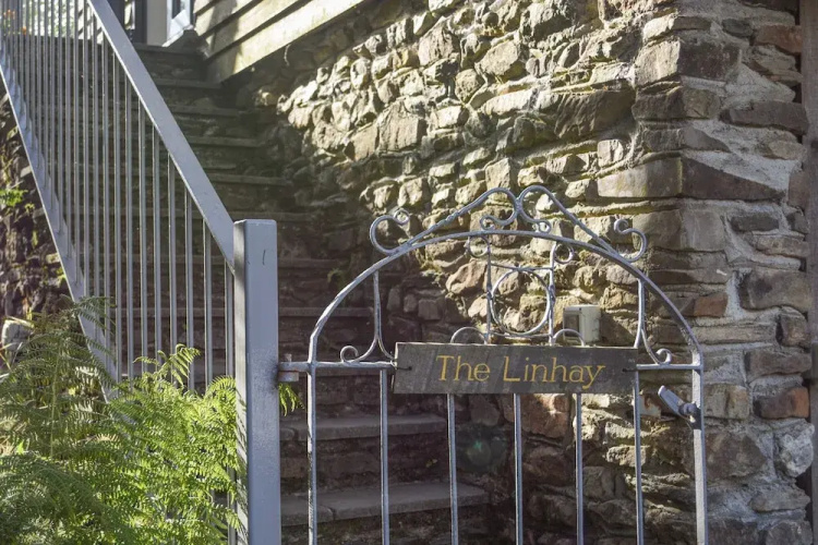The Linhay, Throwleigh