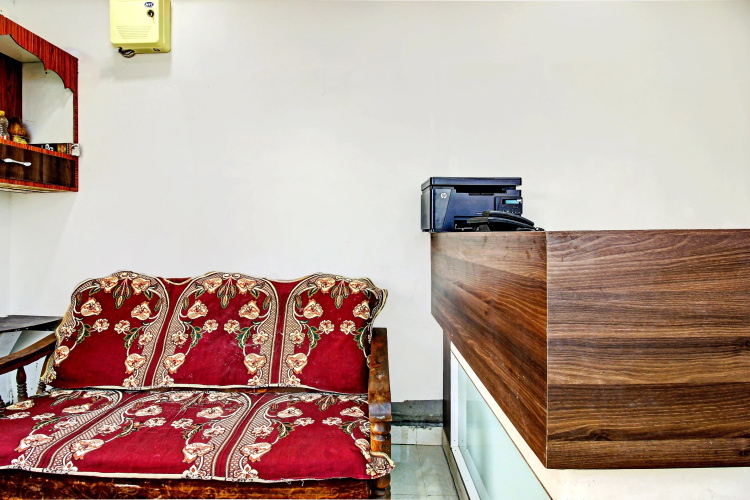 Hotel O Adhin Residency