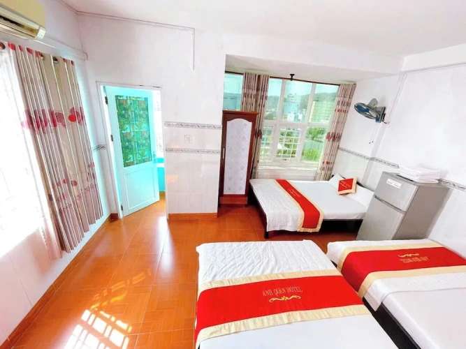 Standard Family room