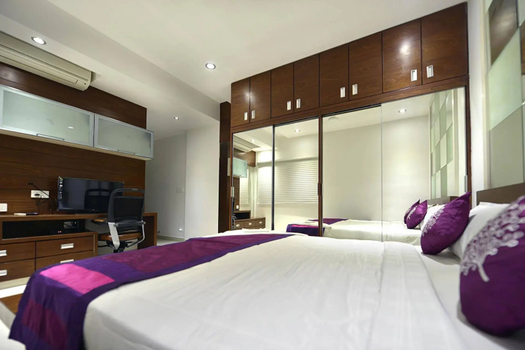 OYO Premium Raheja Mindspace