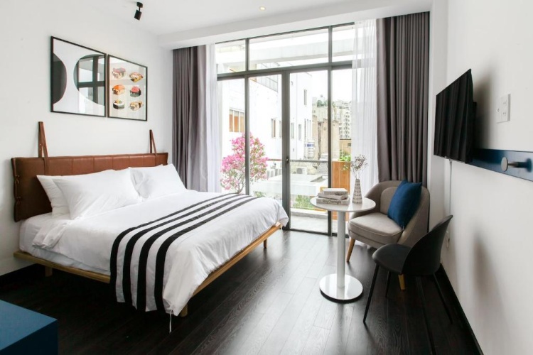 Standard Double room with balcony