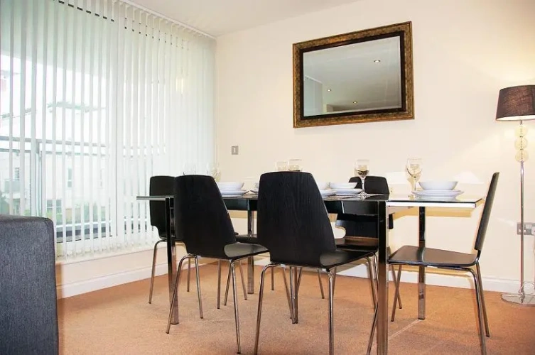 2 Bedrooms Deluxe Apartment