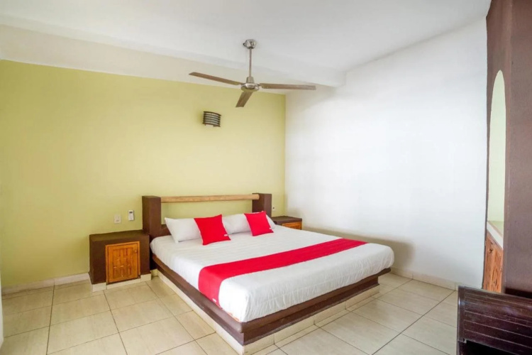 OYO Hotel Posada Lys, Zihuatanejo