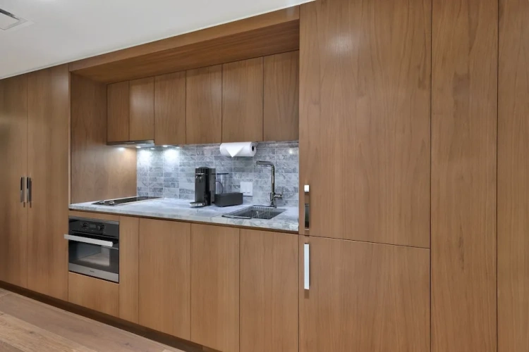 Deluxe Quadruple room with water view