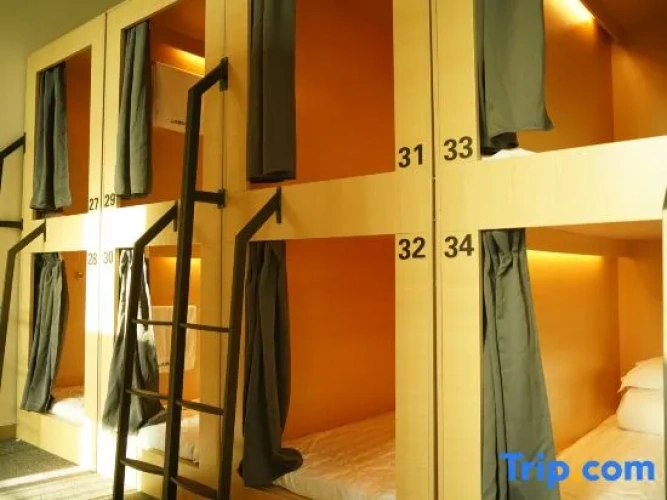 Bed in Dorm