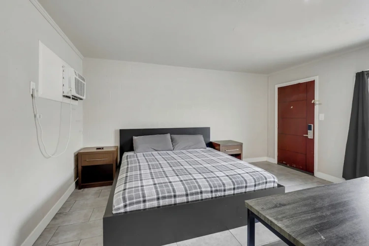 Standard Double Basement Suite