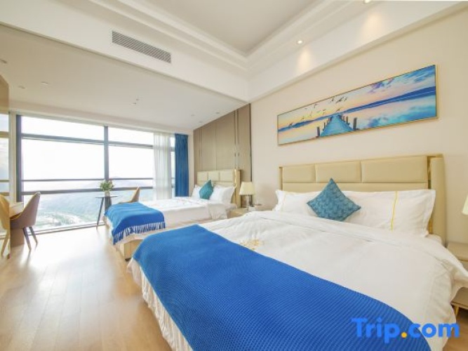 Standard Twin room with ocean view