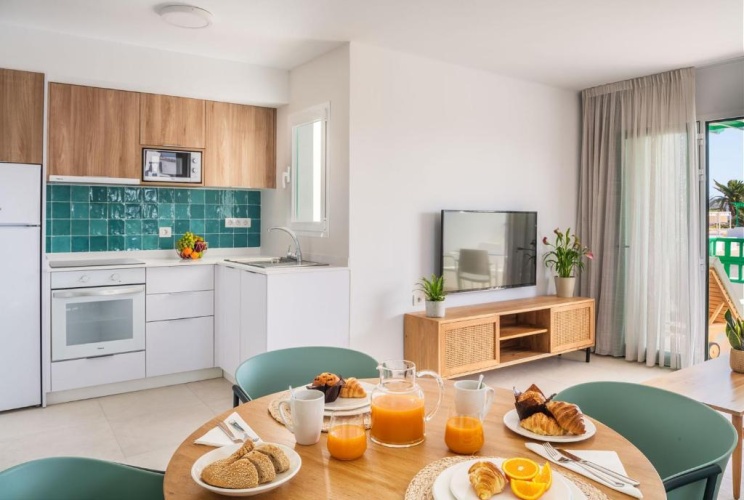 1 Bedroom Apartment