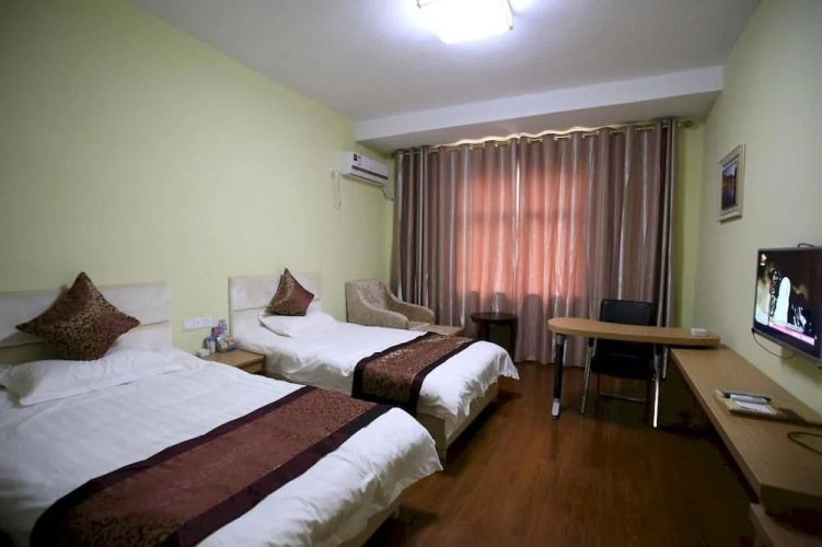 Hangzhou Yaju Hotel