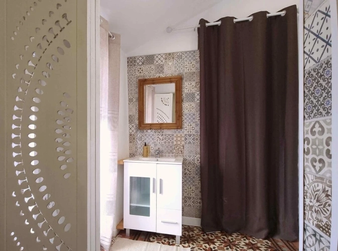 1 Bedroom Deluxe Double room with balcony