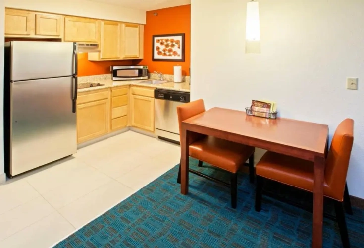 1 Bedroom Suite