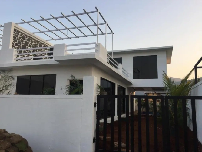 3 Bedrooms Villa