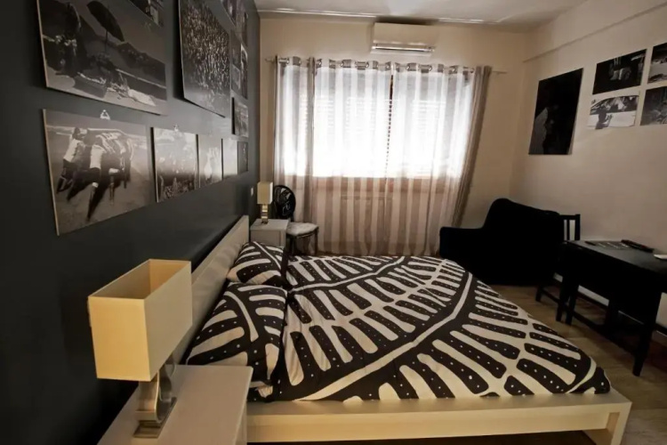 The Photos Room