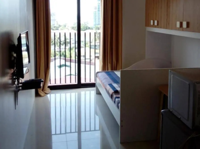 Lot 8 Serviced Apartments