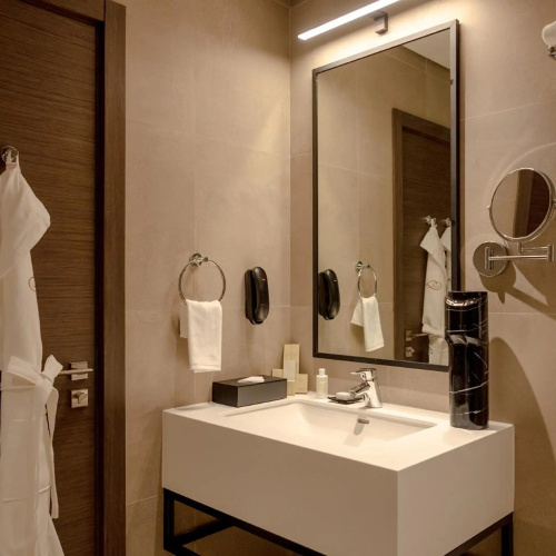 Fraser Suites AL Liwan