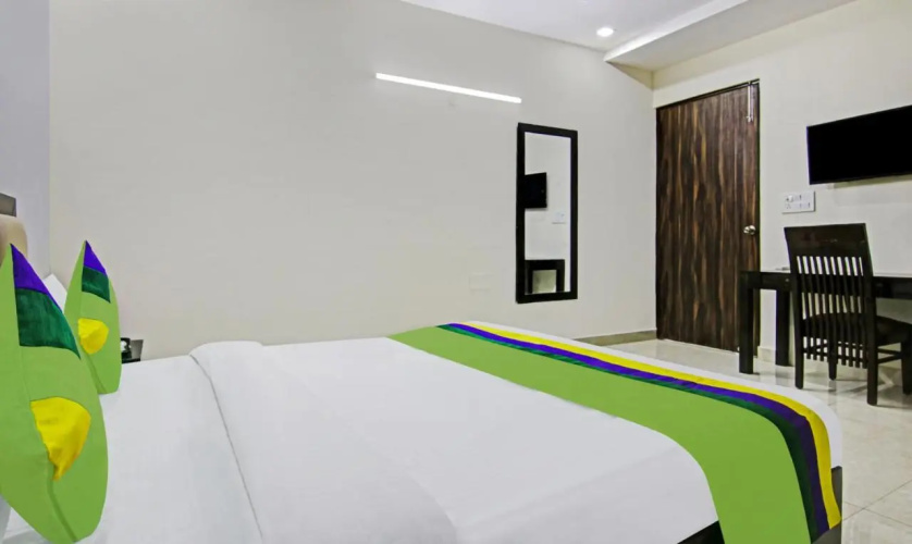 Treebo Modern Stays