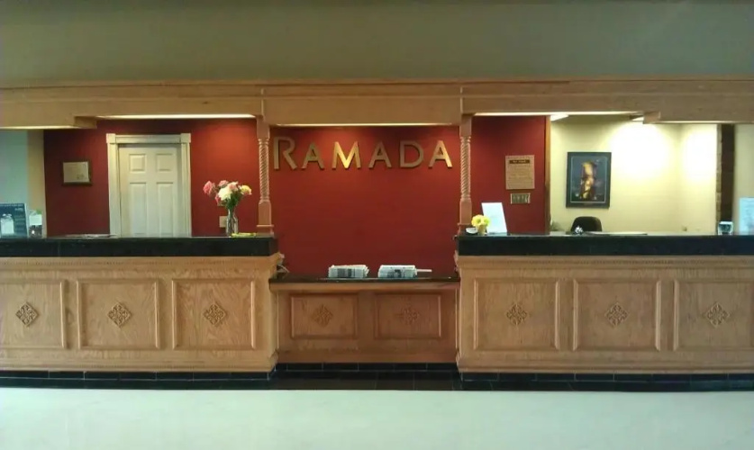 Ramada by Wyndham Fresno North
